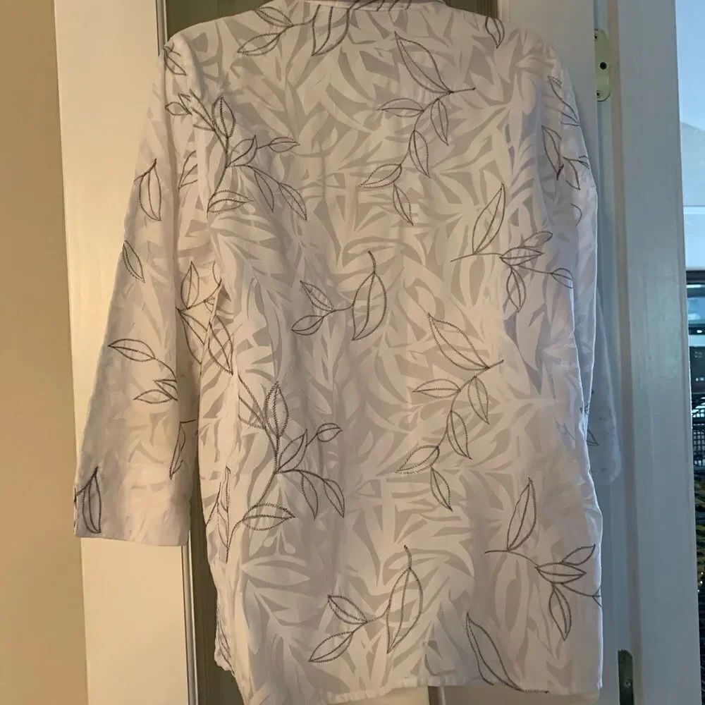 Alfred  Dunner Top - Picture 4 of 7